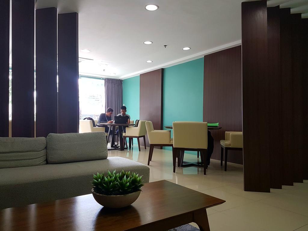 Padgett Place Prime Suites Cebu Екстер'єр фото