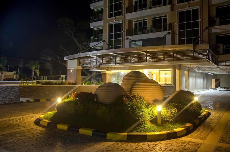 Padgett Place Prime Suites Cebu Екстер'єр фото