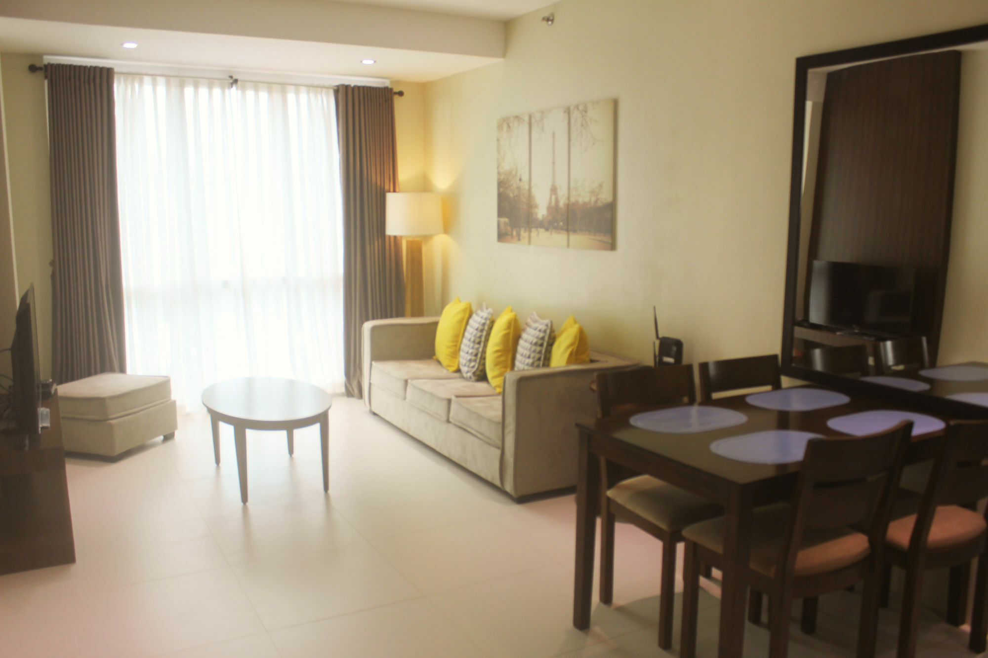 Padgett Place Prime Suites Cebu Екстер'єр фото