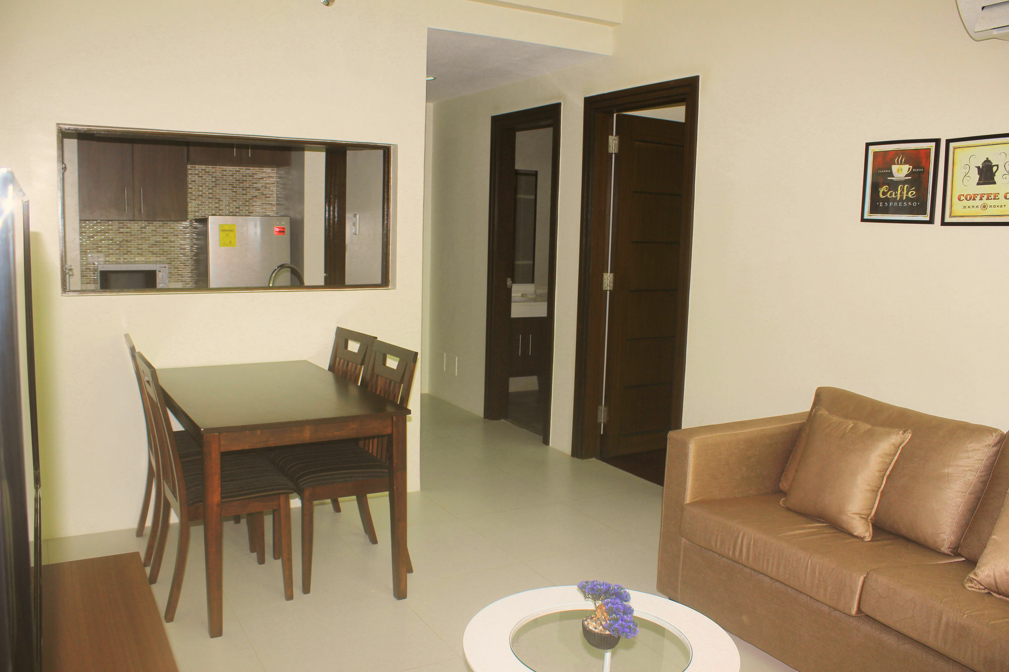 Padgett Place Prime Suites Cebu Екстер'єр фото